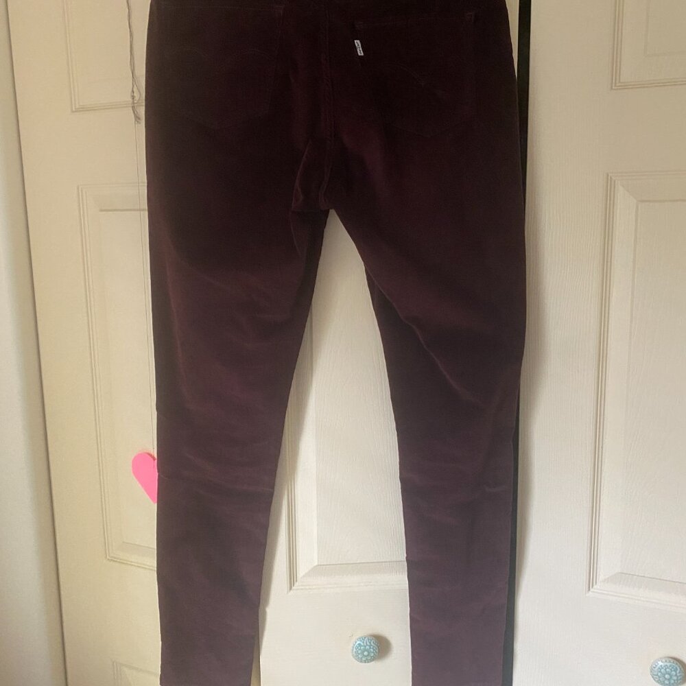 Levi’s 721 High Rise Skinny Corduroy Pants Burgundy Size 32 - Picture 3 of 6